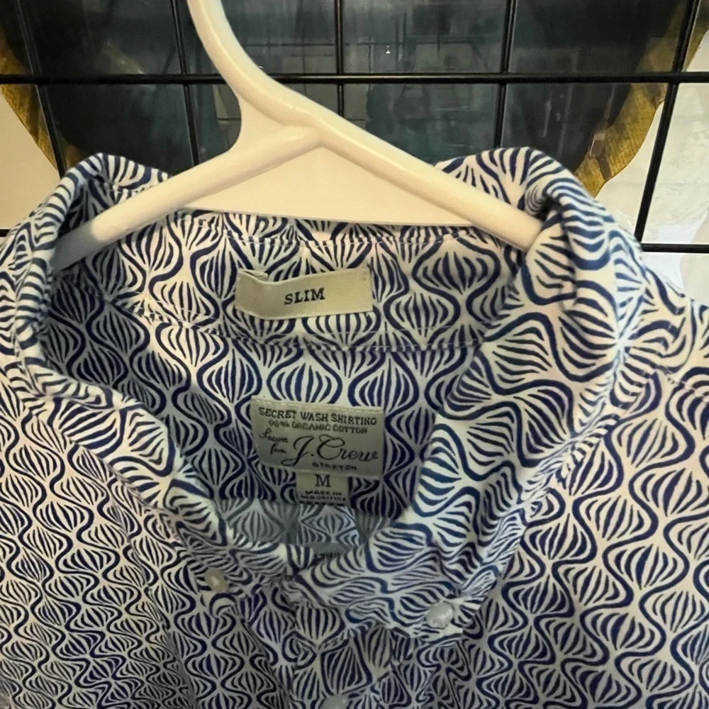 J. Crew Men's Blue Wave Pattern slim cut Shirt